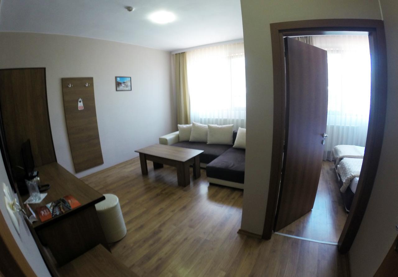 Spa Hotel Ivelia Dubnitsa Esterno foto