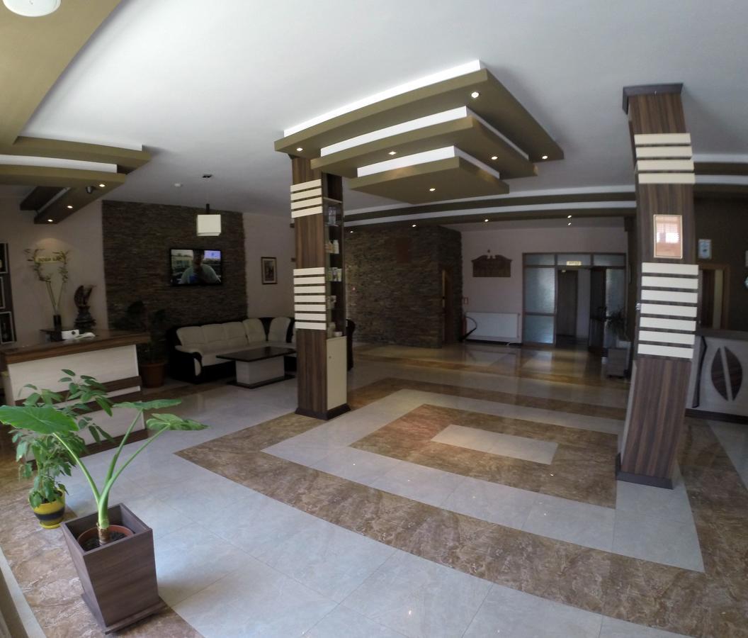Spa Hotel Ivelia Dubnitsa Esterno foto
