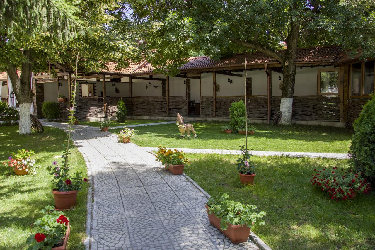 Spa Hotel Ivelia Dubnitsa Esterno foto