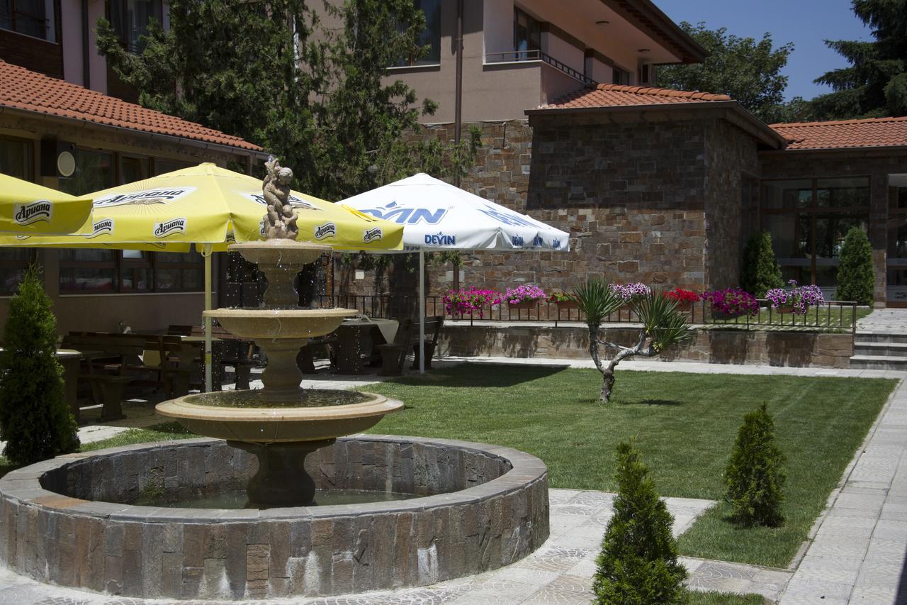 Spa Hotel Ivelia Dubnitsa Esterno foto