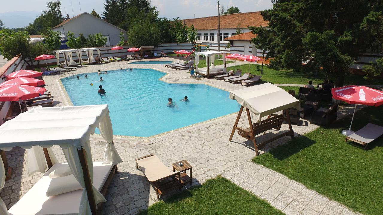 Spa Hotel Ivelia Dubnitsa Esterno foto